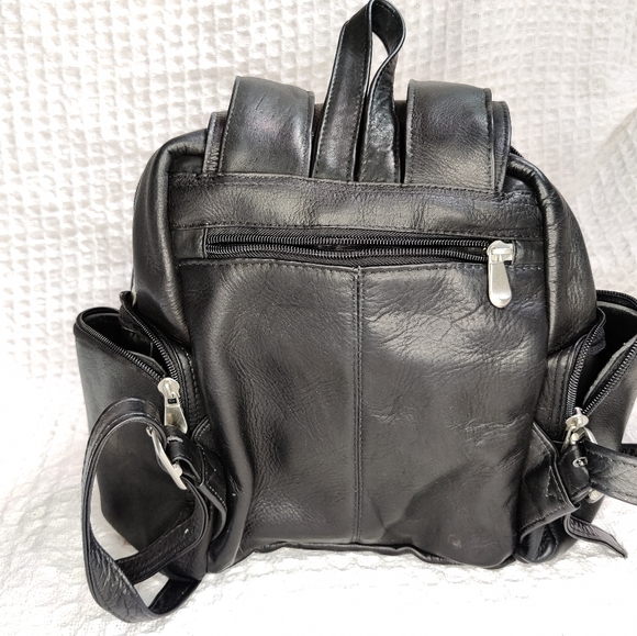 Vintage leather backpack small black - Picture 9 of 14